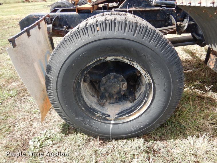 image for item DM5183 1982 GMC Brigadier  semi truck