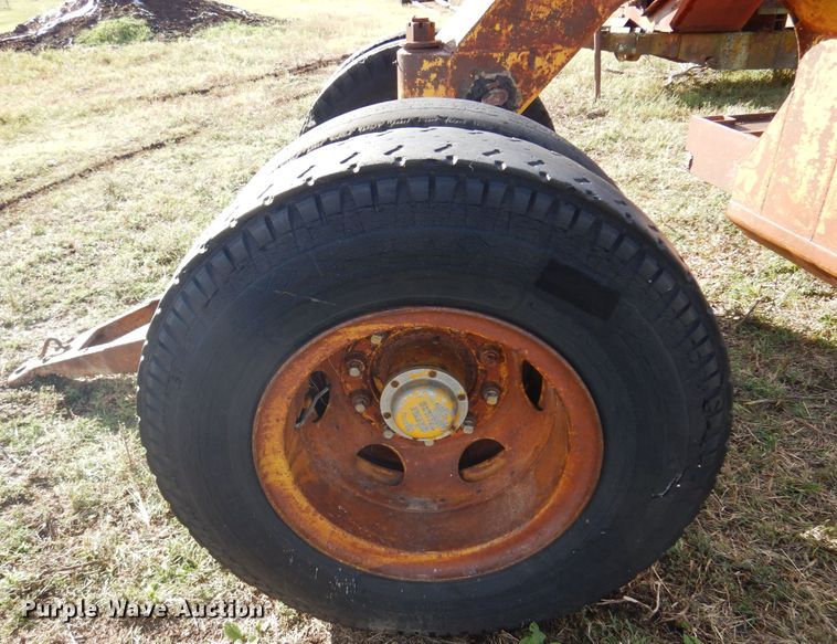 image for item DM5184 1946 Martin Carryhaul 115  implement trailer