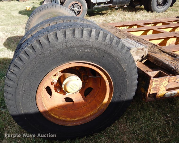 image for item DM5184 1946 Martin Carryhaul 115  implement trailer