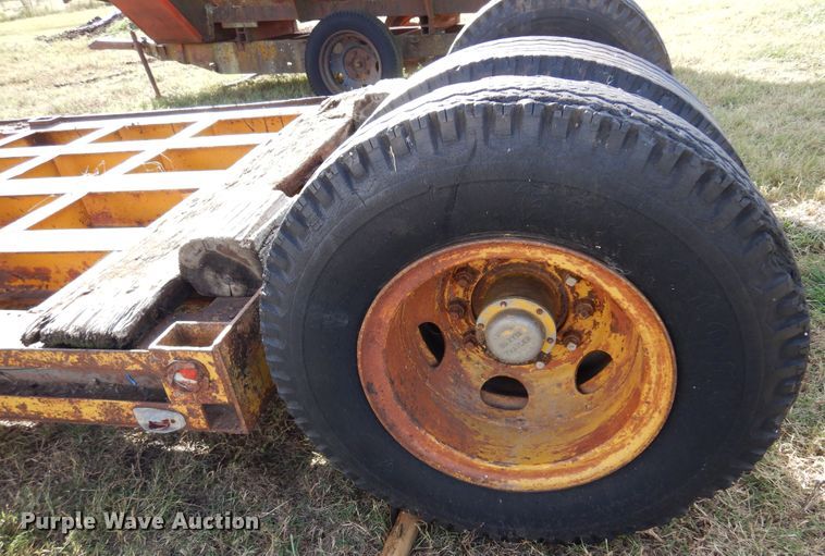 image for item DM5184 1946 Martin Carryhaul 115  implement trailer