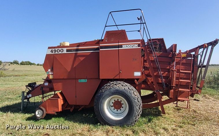 image for item DM5192 1988 Hesston 4900  large square baler