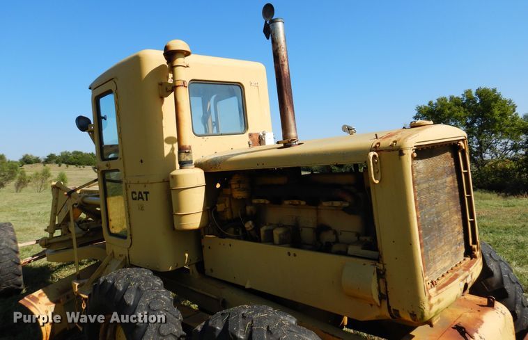 image for item DM5194 Caterpillar 12  rigid frame motor grader
