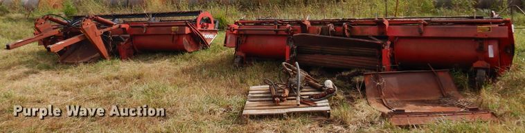 image for item DM5195 Versatile 4814  windrower head