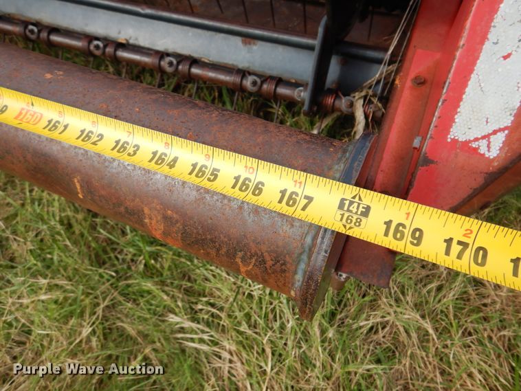 image for item DM5195 Versatile 4814  windrower head