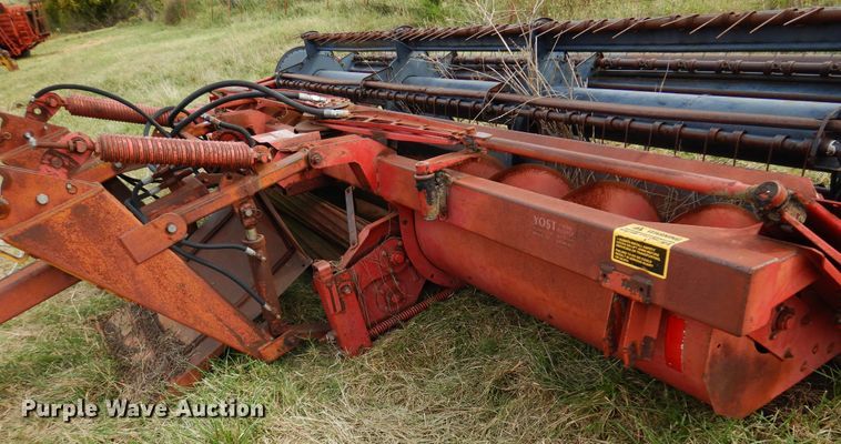 image for item DM5195 Versatile 4814  windrower head
