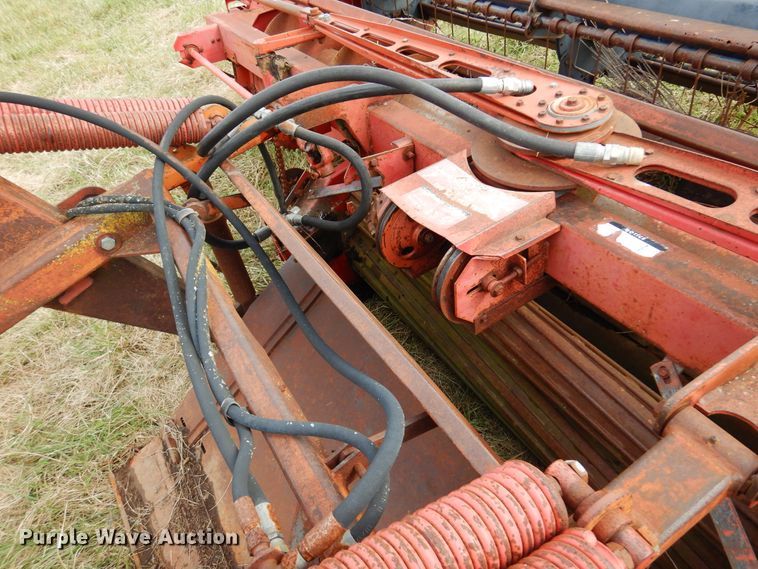 image for item DM5195 Versatile 4814  windrower head