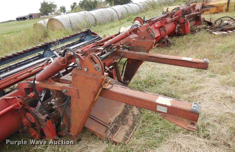 image for item DM5195 Versatile 4814  windrower head