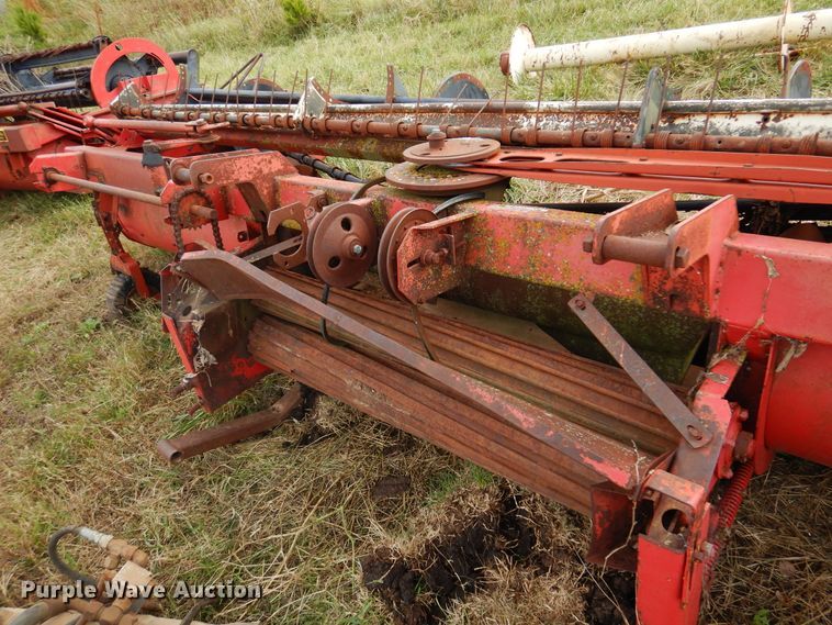 image for item DM5195 Versatile 4814  windrower head