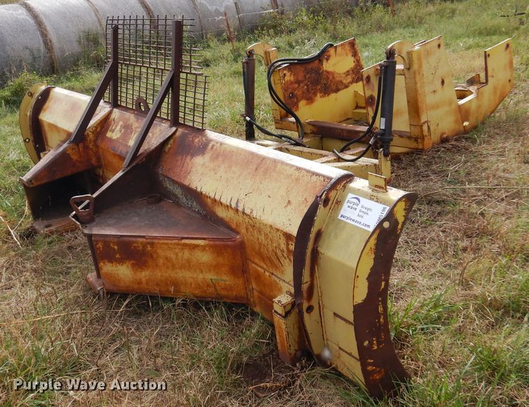 image for item DM5196 169" W dozer blade