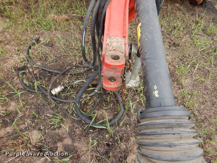 image for item DN5245 2012 New Holland BR7090 Specialty Crop  round baler