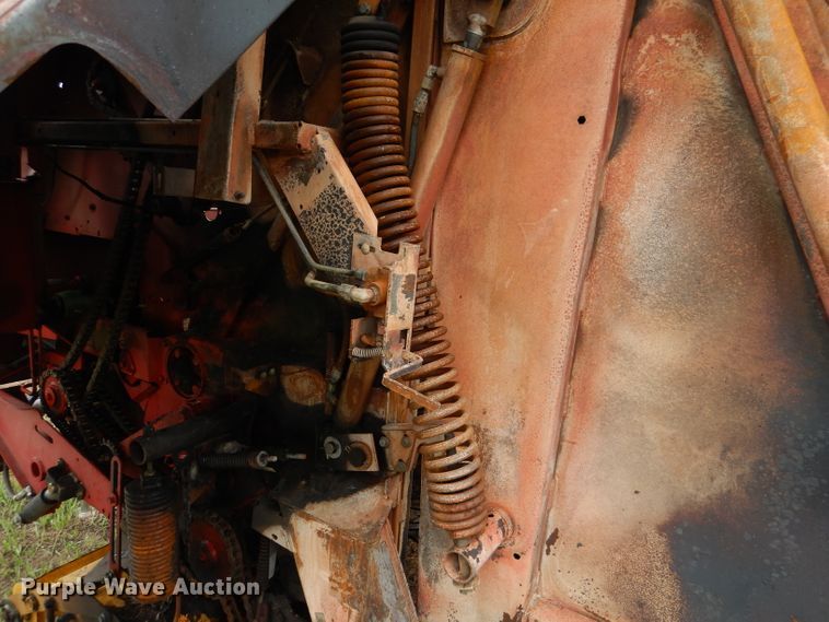 image for item DN5245 2012 New Holland BR7090 Specialty Crop  round baler