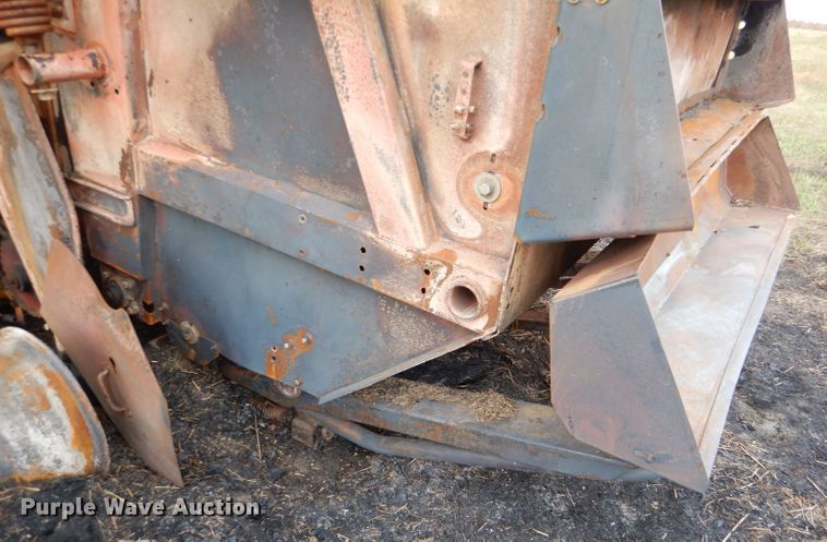 image for item DN5245 2012 New Holland BR7090 Specialty Crop  round baler