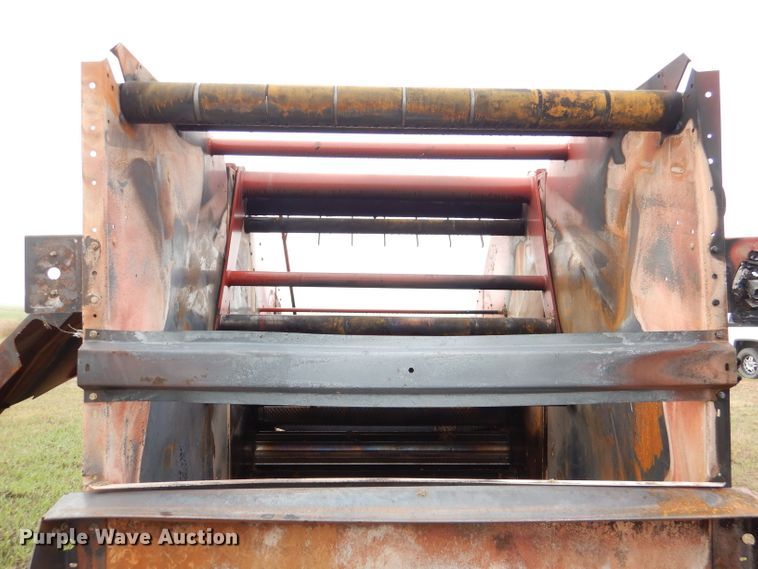 image for item DN5245 2012 New Holland BR7090 Specialty Crop  round baler