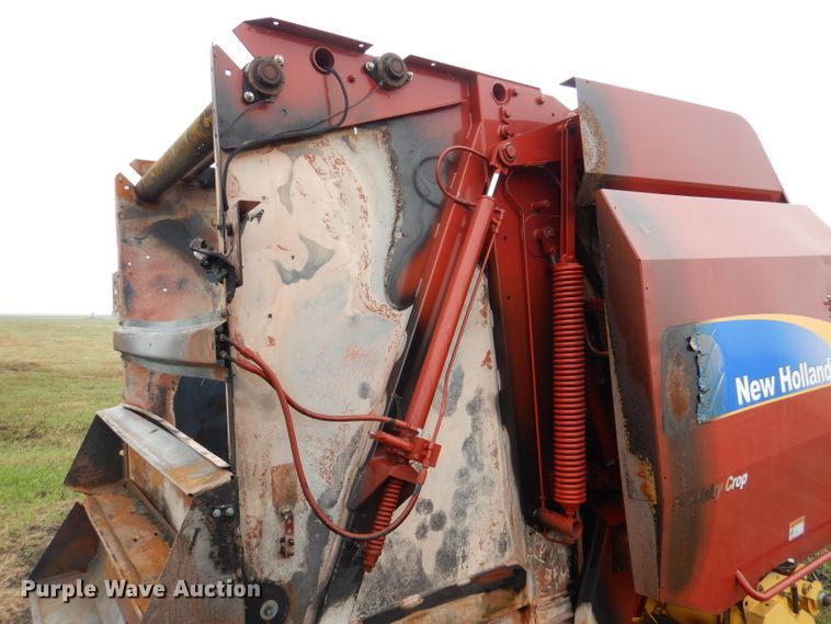 image for item DN5245 2012 New Holland BR7090 Specialty Crop  round baler