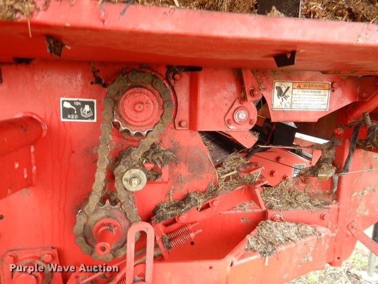 image for item DN5245 2012 New Holland BR7090 Specialty Crop  round baler