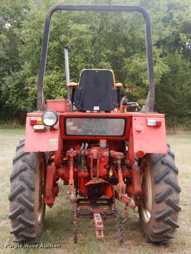 image for item HP9676 Belarus 310  MFWD tractor