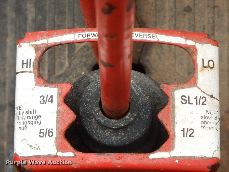 image for item HP9676 Belarus 310  MFWD tractor