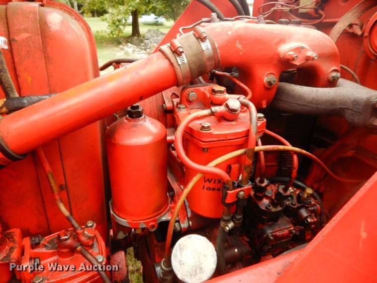 image for item HP9676 Belarus 310  MFWD tractor