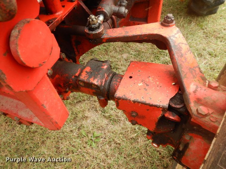 image for item HP9676 Belarus 310  MFWD tractor