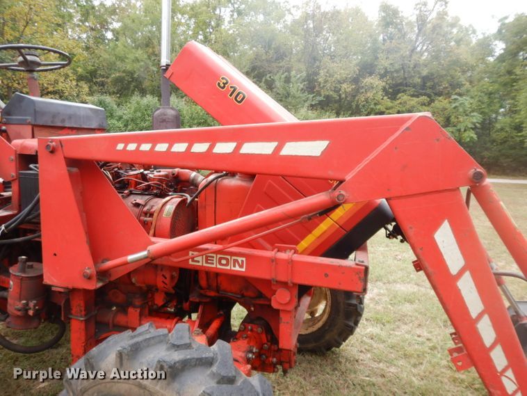 image for item HP9676 Belarus 310  MFWD tractor