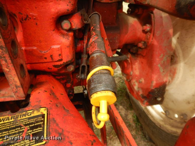 image for item HP9676 Belarus 310  MFWD tractor