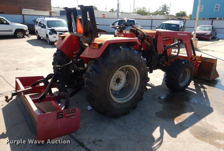 image for item IR9221 2015 Mahindra 4550  MFWD tractor