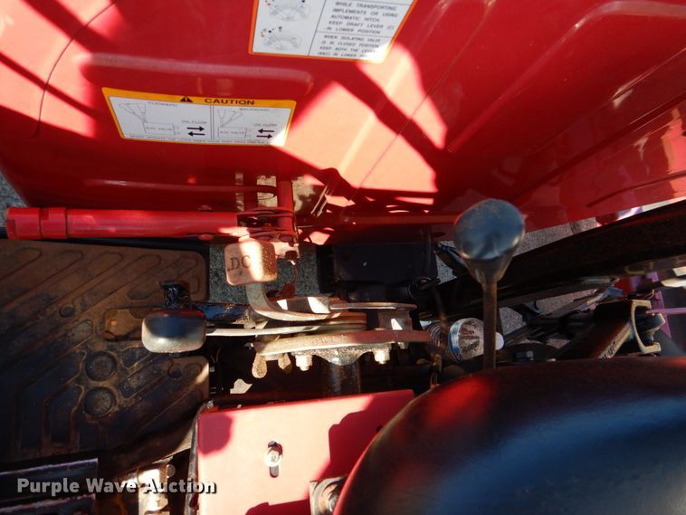 image for item IR9221 2015 Mahindra 4550  MFWD tractor