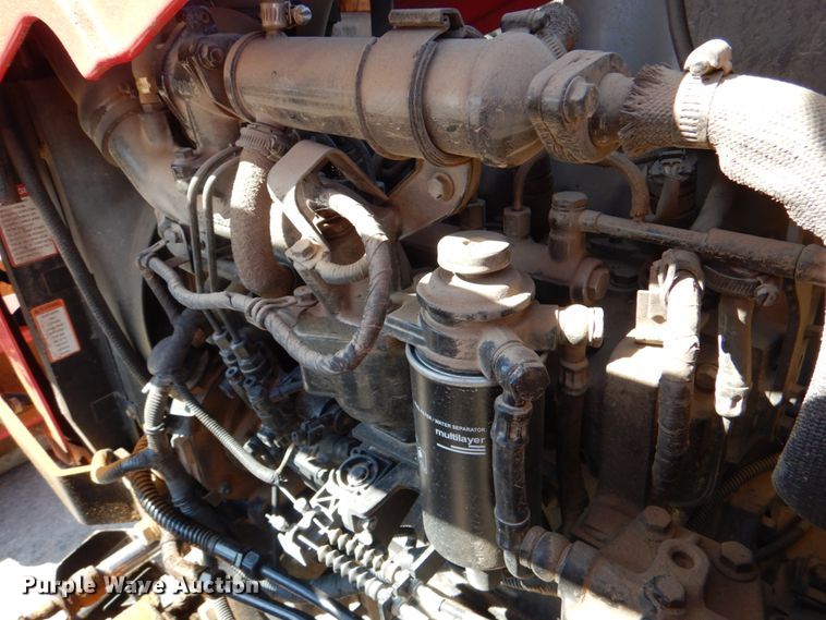 image for item IR9221 2015 Mahindra 4550  MFWD tractor