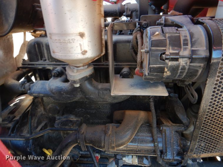 image for item IR9221 2015 Mahindra 4550  MFWD tractor