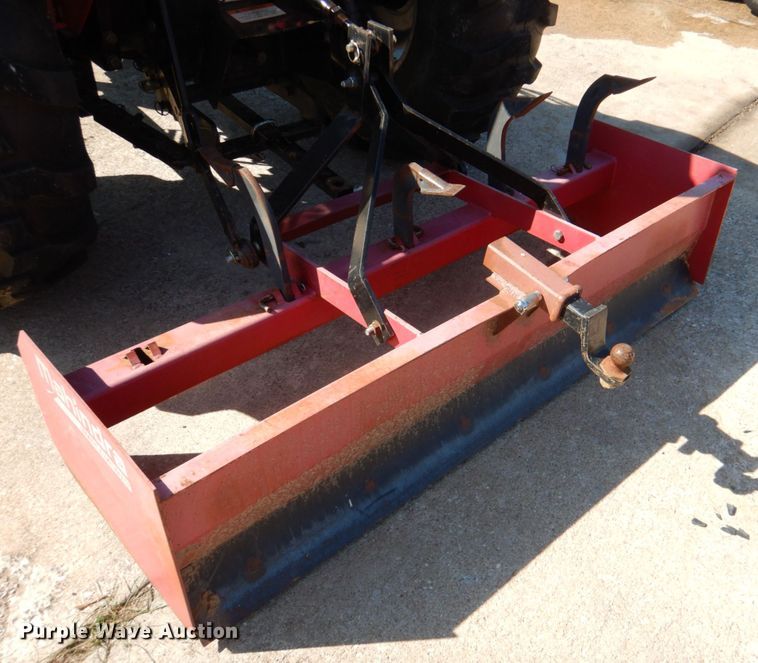 image for item IR9221 2015 Mahindra 4550  MFWD tractor