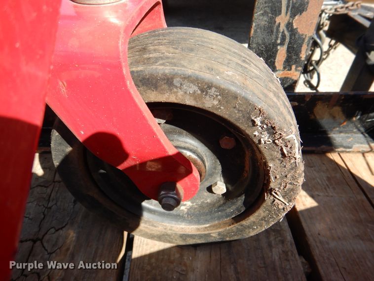 image for item IR9221 2015 Mahindra 4550  MFWD tractor