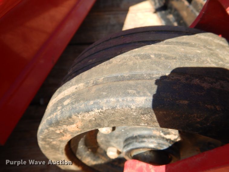 image for item IR9221 2015 Mahindra 4550  MFWD tractor