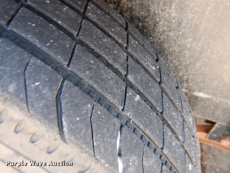 image for item IR9221 2015 Mahindra 4550  MFWD tractor