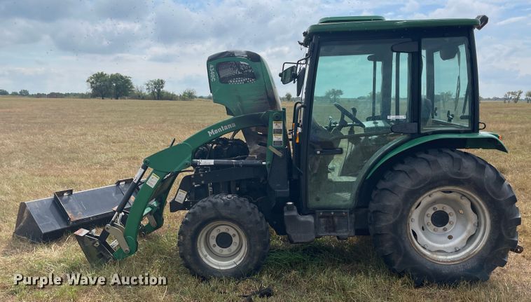 image for item JQ9434 2009 Montana 4340C  tractor