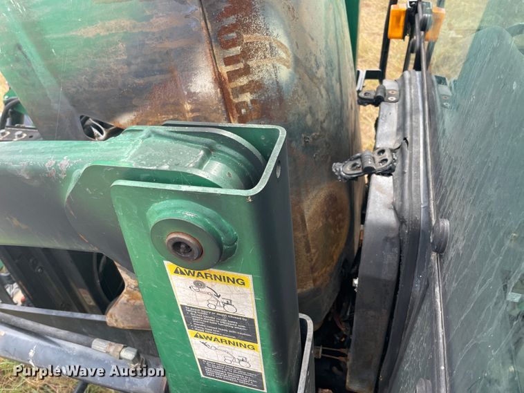 image for item JQ9434 2009 Montana 4340C  tractor