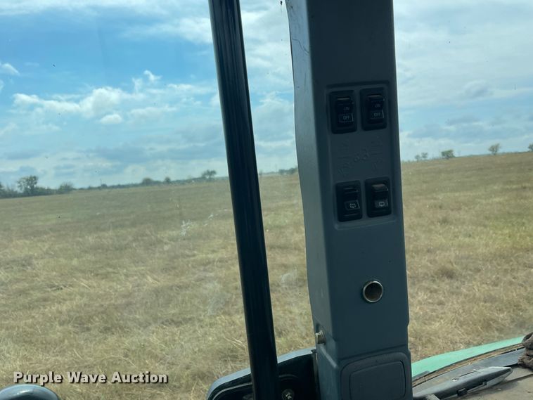 image for item JQ9434 2009 Montana 4340C  tractor