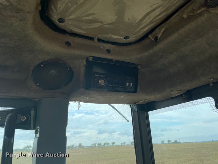 image for item JQ9434 2009 Montana 4340C  tractor