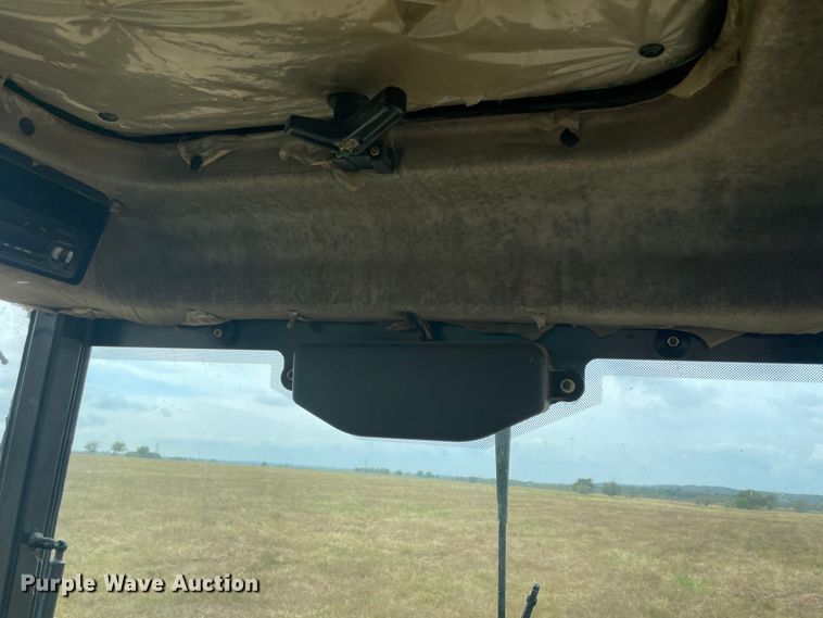 image for item JQ9434 2009 Montana 4340C  tractor