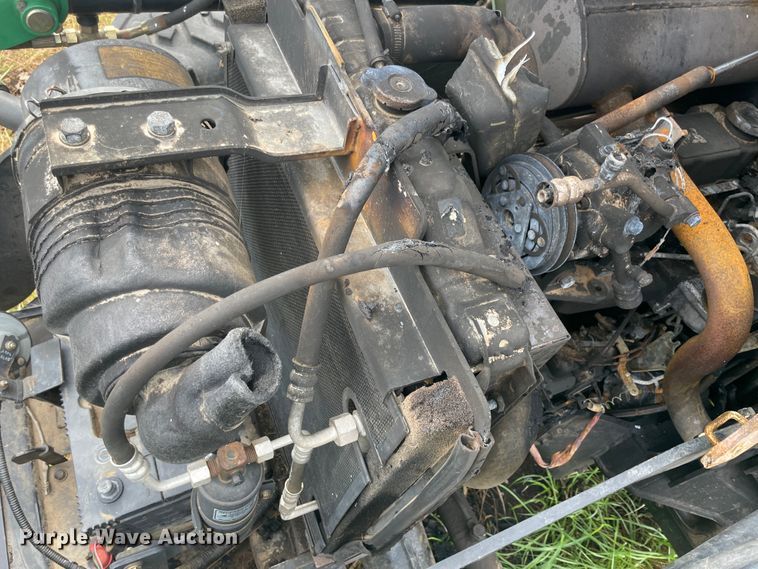 image for item JQ9434 2009 Montana 4340C  tractor