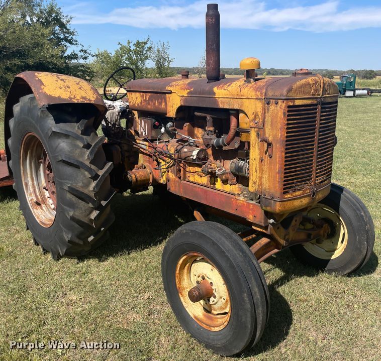 image for item JQ9459 Minneapolis Moline GB  tractor