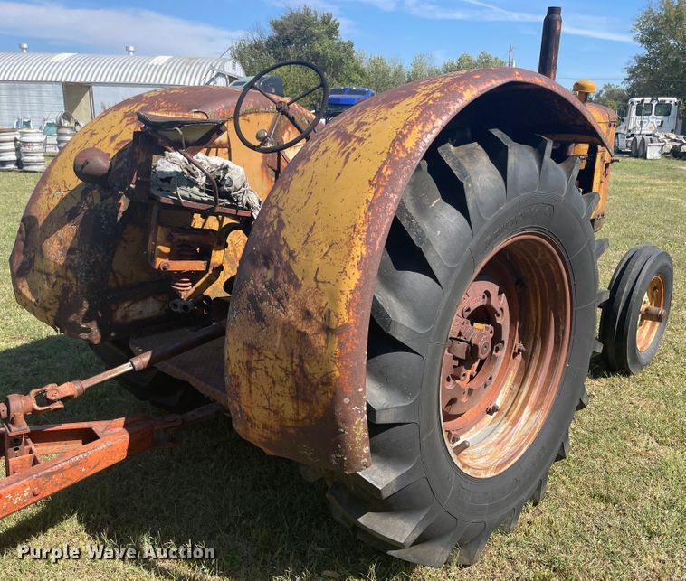 image for item JQ9459 Minneapolis Moline GB  tractor
