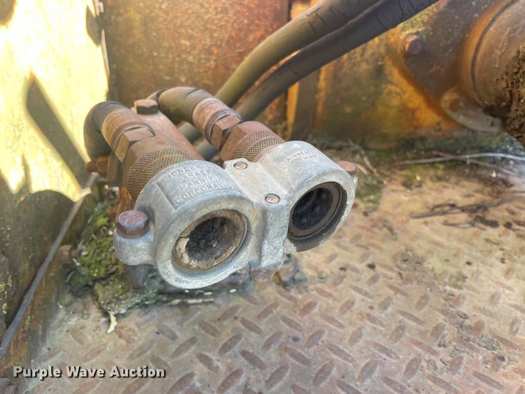 image for item JQ9459 Minneapolis Moline GB  tractor