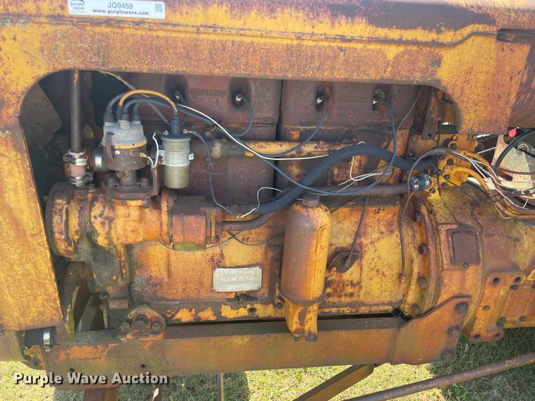 image for item JQ9459 Minneapolis Moline GB  tractor