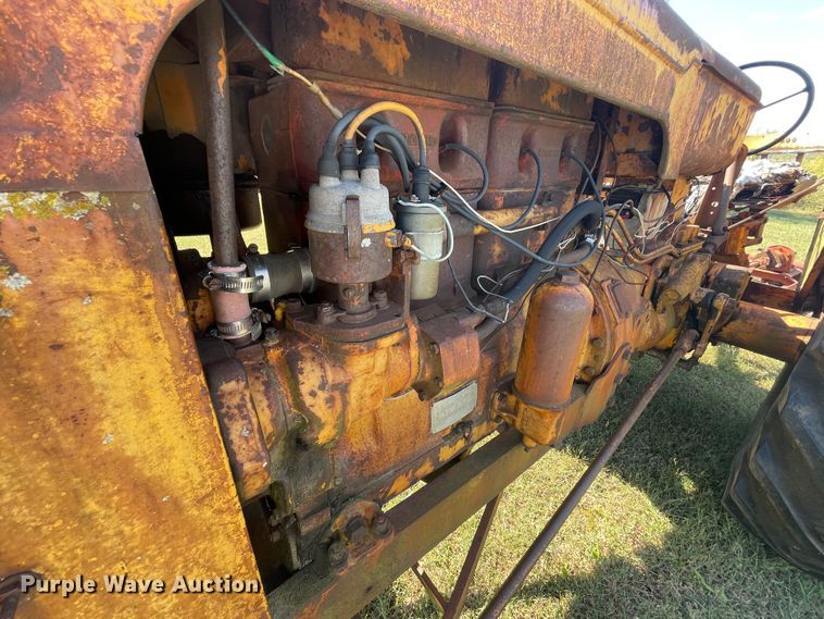 image for item JQ9459 Minneapolis Moline GB  tractor