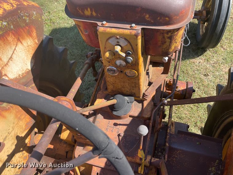 image for item JQ9459 Minneapolis Moline GB  tractor