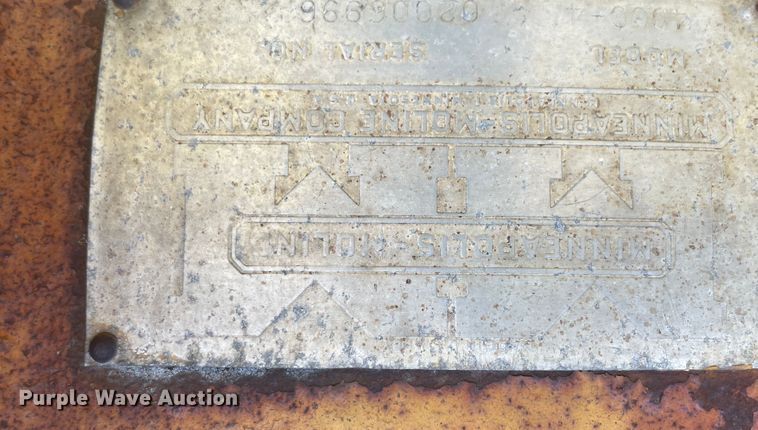 image for item JQ9459 Minneapolis Moline GB  tractor