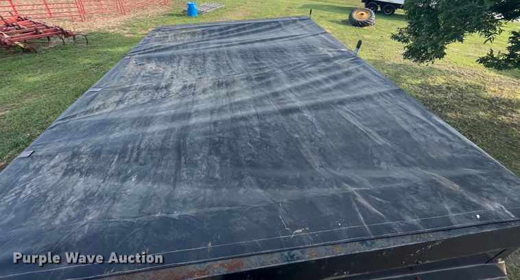 image for item JQ9506 Parker 250  grain cart