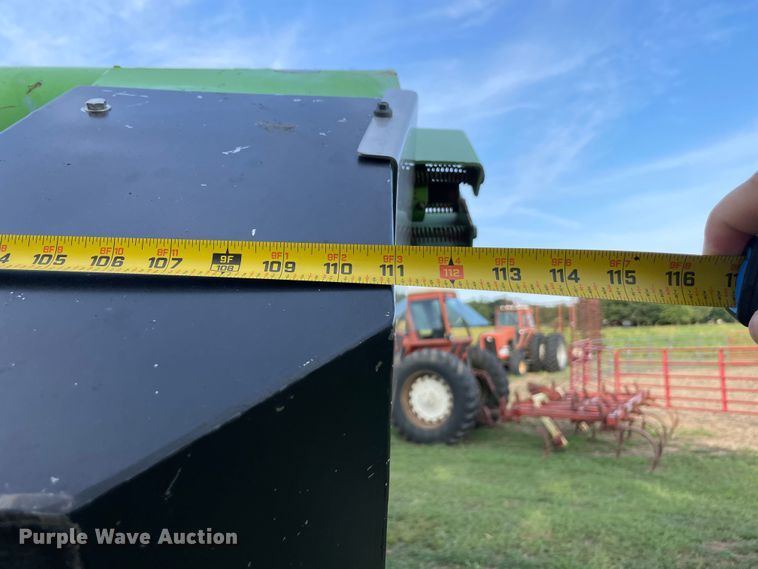 image for item JQ9506 Parker 250  grain cart