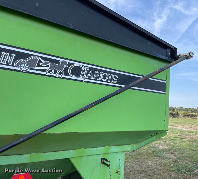 image for item JQ9506 Parker 250  grain cart