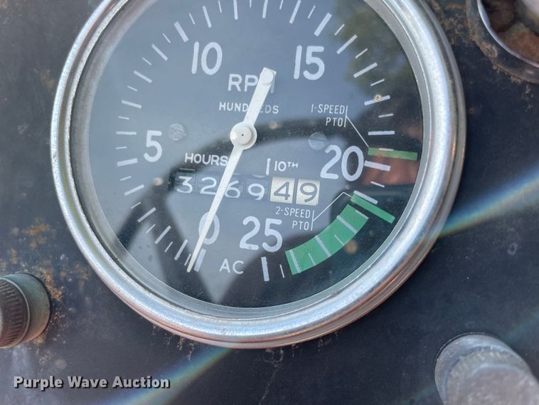 image for item JQ9508 Allis Chalmers 185  tractor